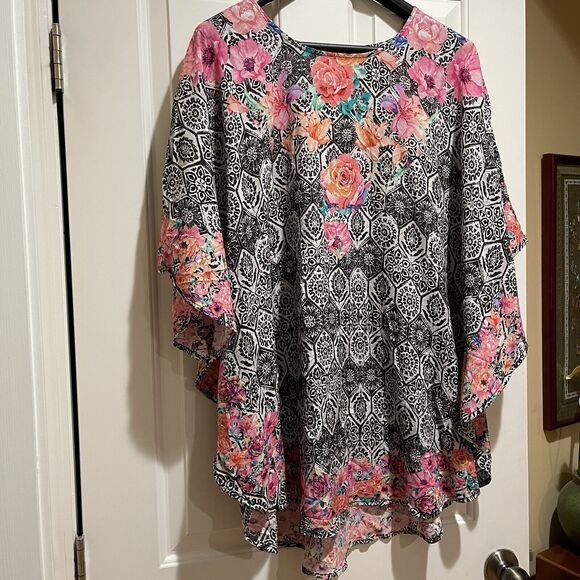 Tolani Collection Floral Caftan Poncho Blouse Womens Size XL Boho Lightweight - Picture 5 of 13